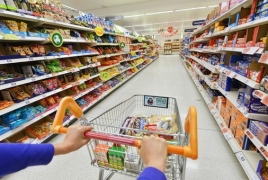 В Чехии супермаркеты будут бесплатно отдавать еду нуждающимся