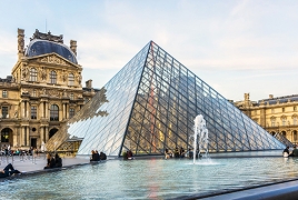«Ночь в музее»: На Airbnb появится возможность переночевать в Лувре