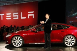 Tesla запустит сервис беспилотного такси в 2020 году