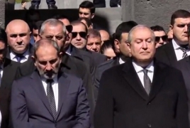 Премьер, президент и высшее руководство Армении почтили память жертв Геноцида армян