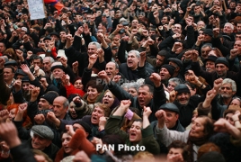 Մեղադրական. Մարտի 1-ին Արցախից 1000 զինծառայող է բերվել Երևան, նրանց ՊՆ համազգեստ են տվել