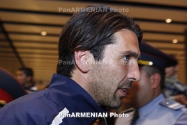 Buffon leaves Paris Saint-Germain after one season