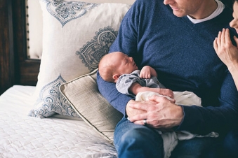 Postpartum depression in new fathers often missed: study - PanARMENIAN.Net