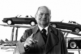 Lee Iacocca, creator of the Ford Mustang, dies aged 94