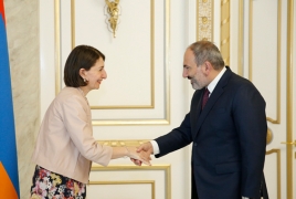 Pashinyan hosts New South Wales Premier Berejiklian in Yerevan