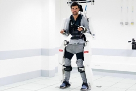 Brain-controlled robotic suit enables tetraplegic man to walk