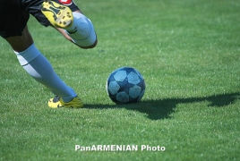 Chief coach of Armenia national squad resigns amid criticism