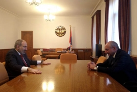 Armenian PM, Artsakh President discuss relations, polls