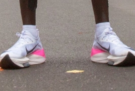 Nike начнет продавать кроссовки, в которых был установлен рекорд на марафонной дистанции
