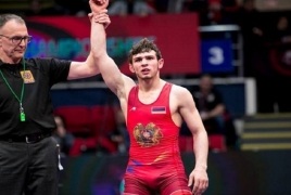 Armenian freestyle wrestler claims bronze at European Championships