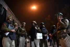 Sporadic violence leaves more than 30 dead in Delhi