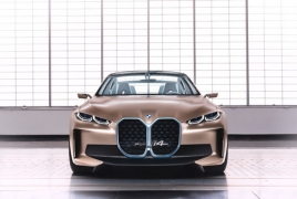BMW продемонстрировала футуристический электромобиль i4 EV