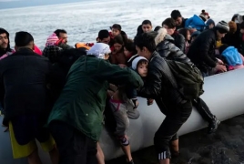 Greece says will deport migrants who arrived after March 1