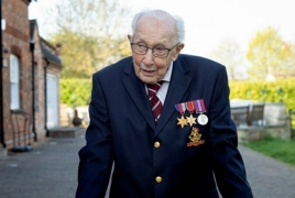 В Британии 100-летний ветеран Второй мировой собрал более £30 млн дня врачей