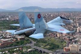 Истребители Су-30 примут участие в ереванском  воздушном параде 9 мая
