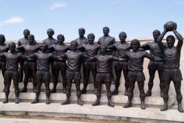 Գողացել են  «Արարատ-73»-ի ֆուտբոլիստների արձանները