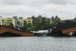 India's Kolkata devastated by powerful cyclone