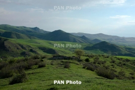 Azerbaijani army shells Armenian village with grenade launchers