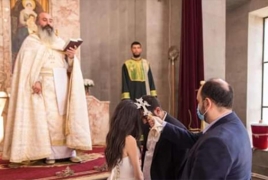 «Они стреляют, мы женимся»: В обстреливаемом Азербайджаном армянском селе прошла свадьба