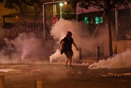 Полиция применила слезоточивый газ против демонстрантов в Бейруте