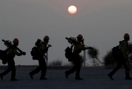 Thousands of Oregon evacuees shelter as wildfires rage on