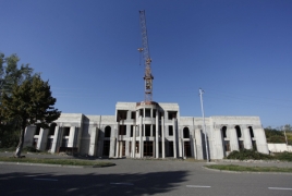 Резиденцию парламента Арцаха в 2022 году перенесут в Шуши