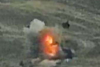 Watch Karabakh army destroy Azerbaijani motorcade in the frontline ...