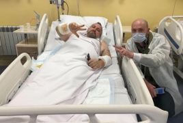 Раненный в Карабахе российский военкор пока не готов к отправке в Москву