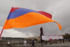 Armenians rally to denounce Czech sale of artillery to Azerbaijan