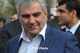 Samvel Karapetyan vows to rebuild Stepanakert maternity hospital