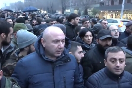 «Արժանապատվության երթ»՝ Երևանում․ Ցուցարարները կրկին Փաշինյանի հրաժարականն են պահանջում