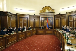 Pashinyan, Harutyunyan preside over Security Council meeting