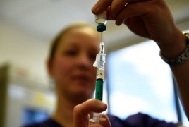 В Германии не рекомендуют вакцину AstraZeneca людям старше 65 лет
