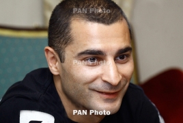 Vic Darchinyan draws top athletes' attention to Armenian POWs