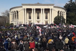 Georgians protest against plan to allow Turks to build power plant