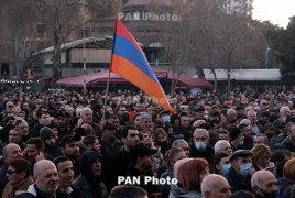 Opposition coalition unblocking central street in Yerevan