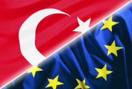 EU says eyes cooperation with Turkey if de-escalation sustained