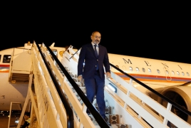 Пашинян вернулся из Казани на другом самолете из-за технической неисправности его судна
