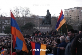 Expert: EU should help Armenia find a way forward