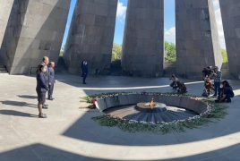 Lavrov visits Armenian Genocide memorial in Yerevan