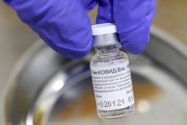 В РФ разрешили прививать вакциной «Спутник V» беременных