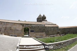 Russian troops accompany pilgrims to Karabakh's Armenian monasteries