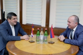 ՀՀ ՊՆ ղեկավարն ու Արցախի նախագահը քննարկել են իրադրությունը արցախա-ադրբեջանական զորքերի շփման գոտում
