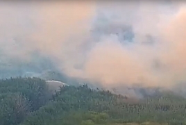 VIDEO: Azeris deliberately setting fire to areas near Armenian border