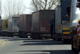 Azeri police demand $130 from each Iranian truck headed to Armenia
