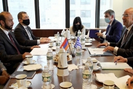 Armenia wants resumption of Karabakh peace process