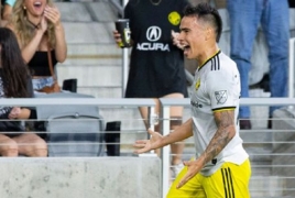 Lucas Zelarayán signs three-year contract with Columbus Crew