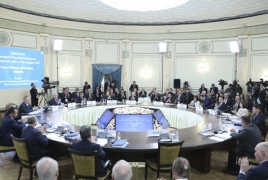 Главы парламентов Армении и Азербайджана поспорили на заседании МПА СНГ
