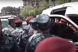 Երևանում խաղաղ ակցիայի 39 մասնակից է բերման ենթարկվել