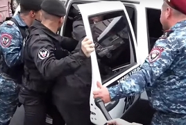 На улицах Еревана задержали 244 человека